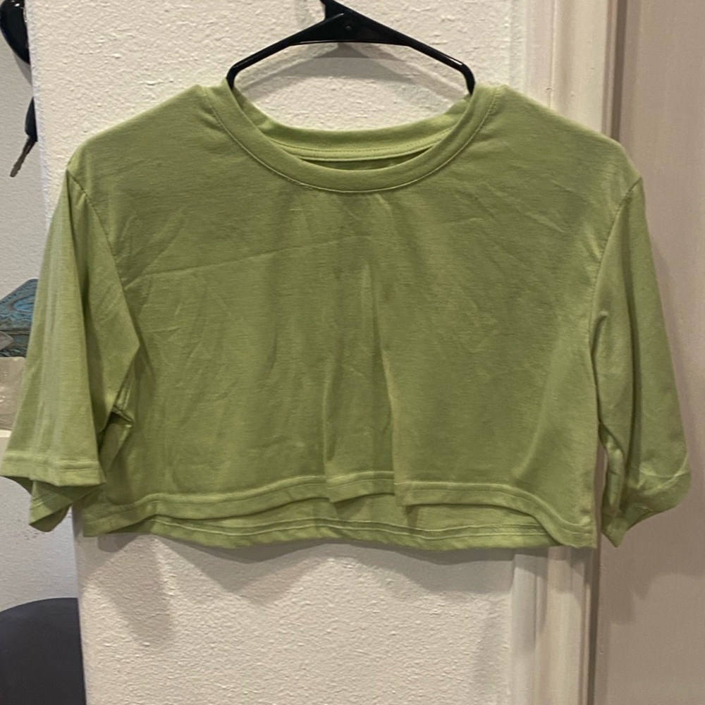 Green Short Sleeve Boxy Crop T-Shirt